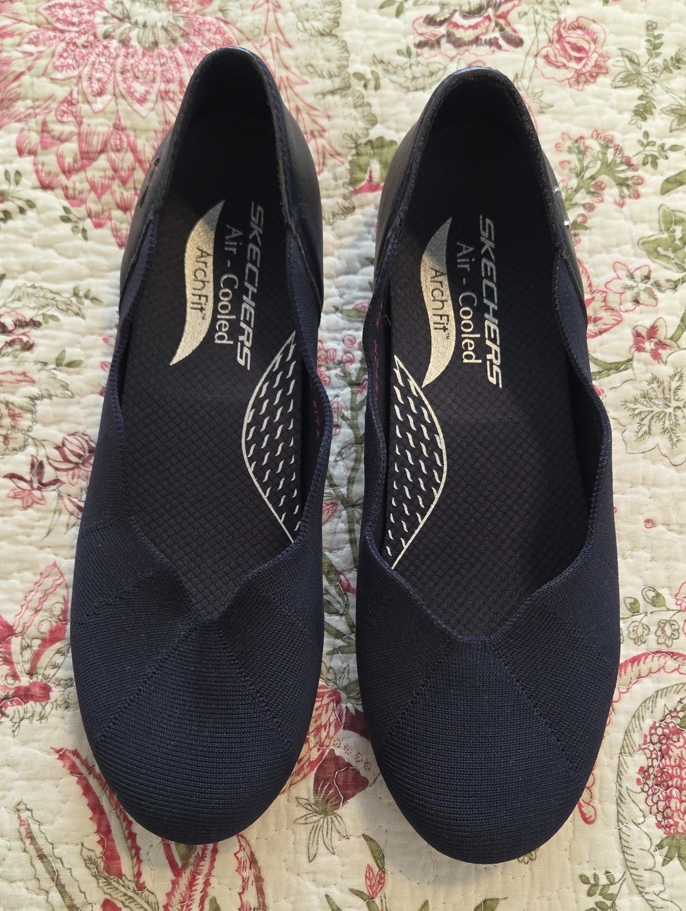 Skechers Air-Cooled Arch Fit Shoes